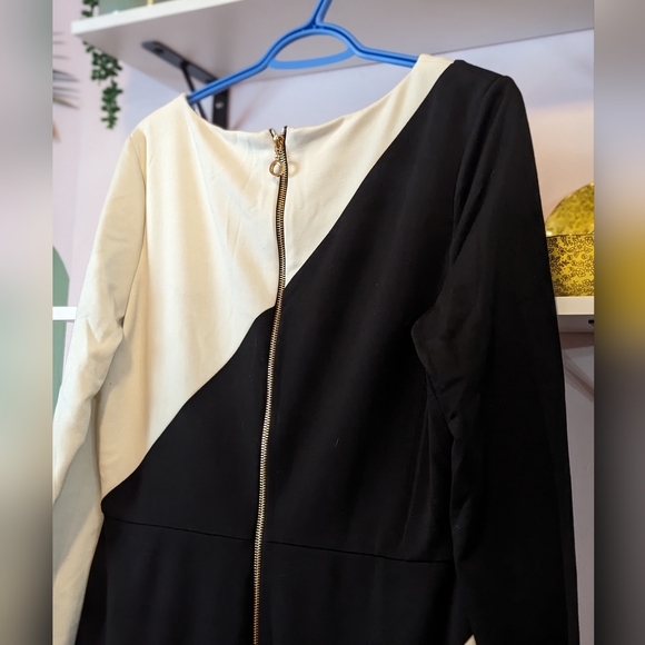 Size 12 Calvin Klein Dress - Picture 3 of 4